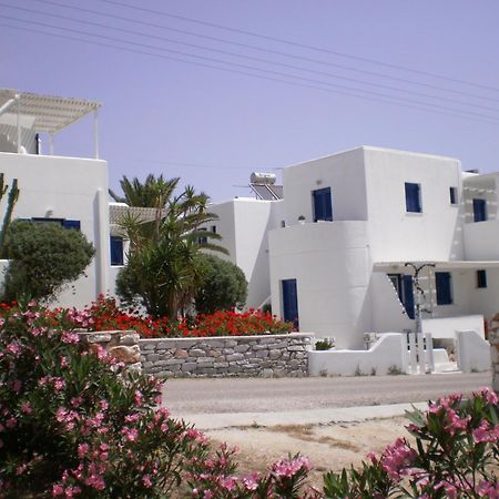 Nicos Studios & Apartments لوغاراس المظهر الخارجي الصورة