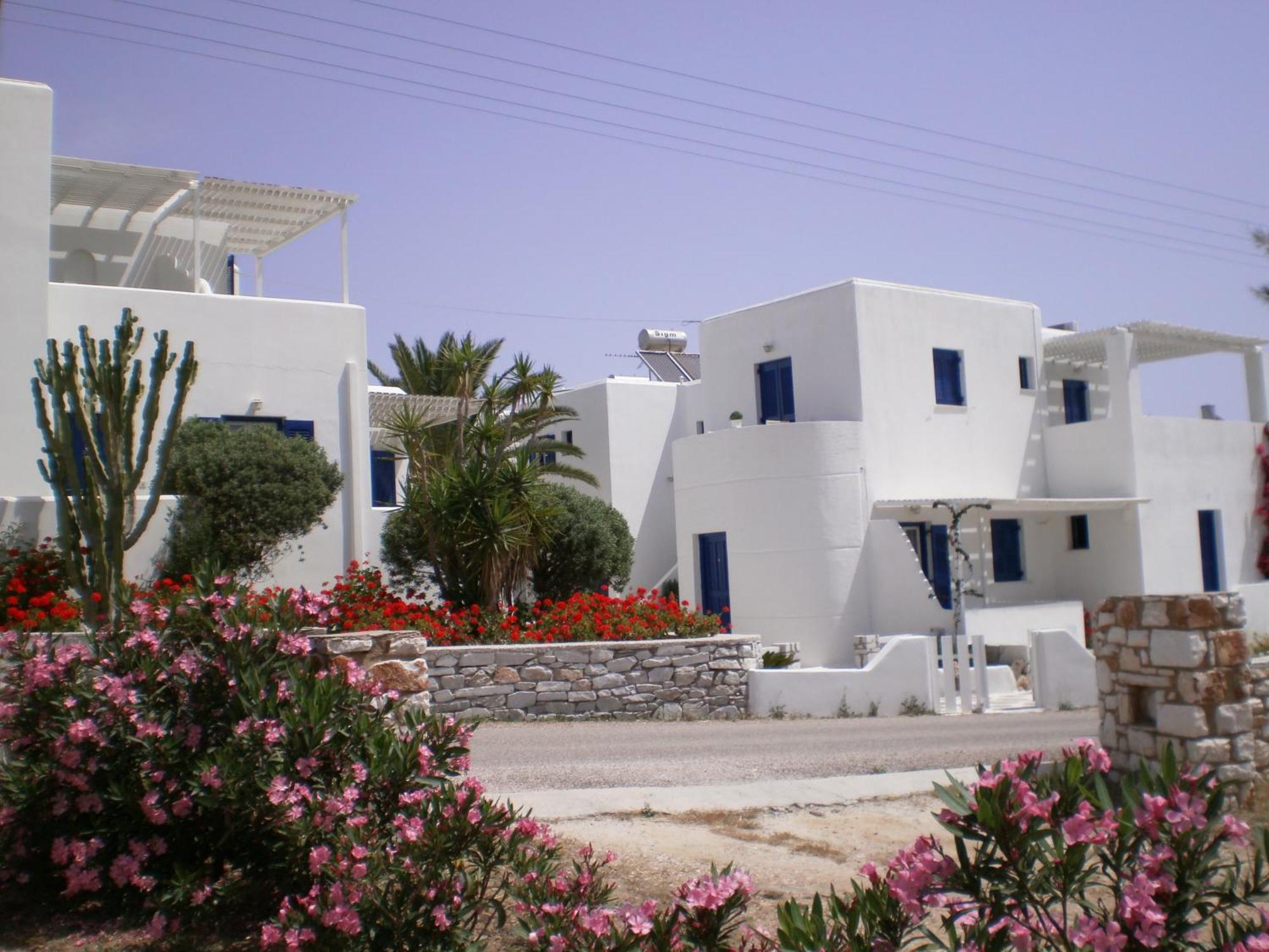 Nicos Studios & Apartments لوغاراس المظهر الخارجي الصورة