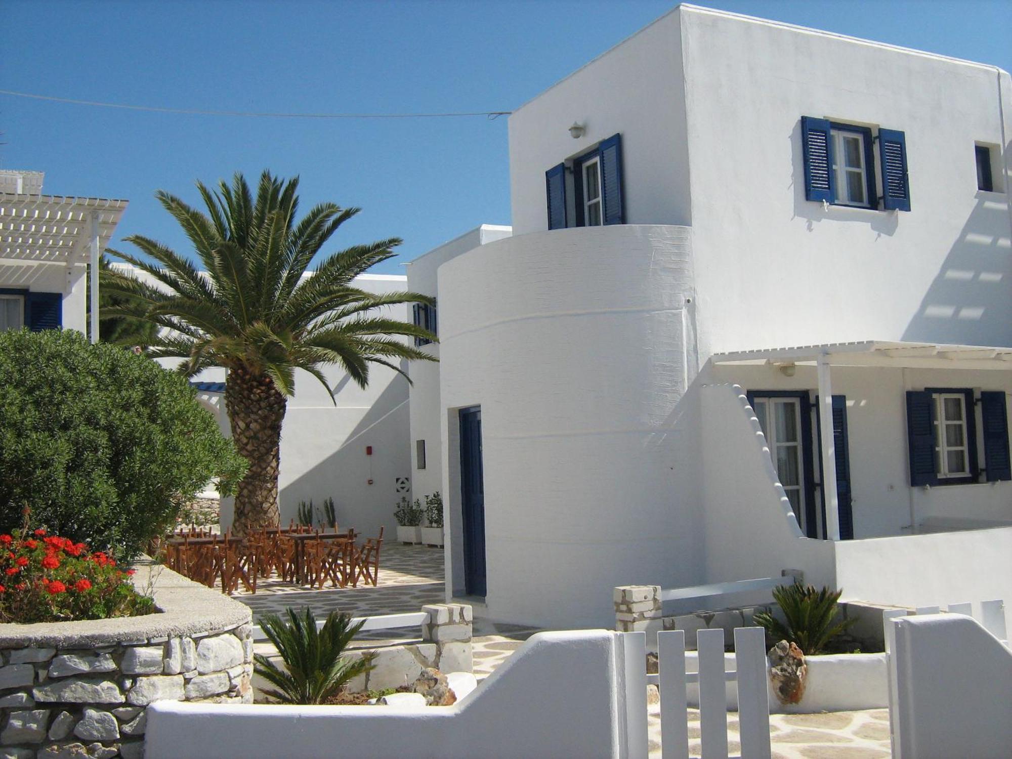Nicos Studios & Apartments لوغاراس المظهر الخارجي الصورة