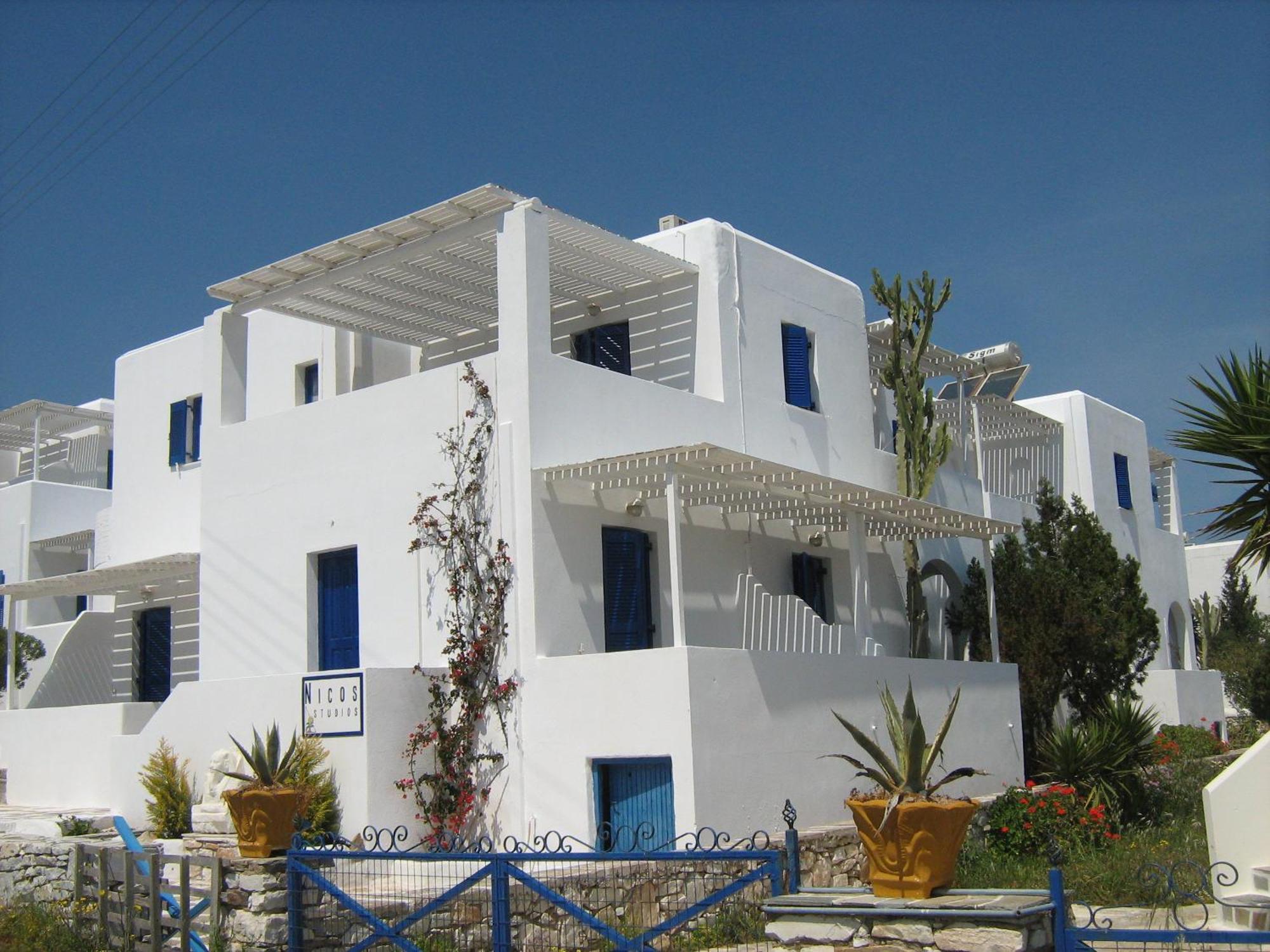 Nicos Studios & Apartments لوغاراس المظهر الخارجي الصورة