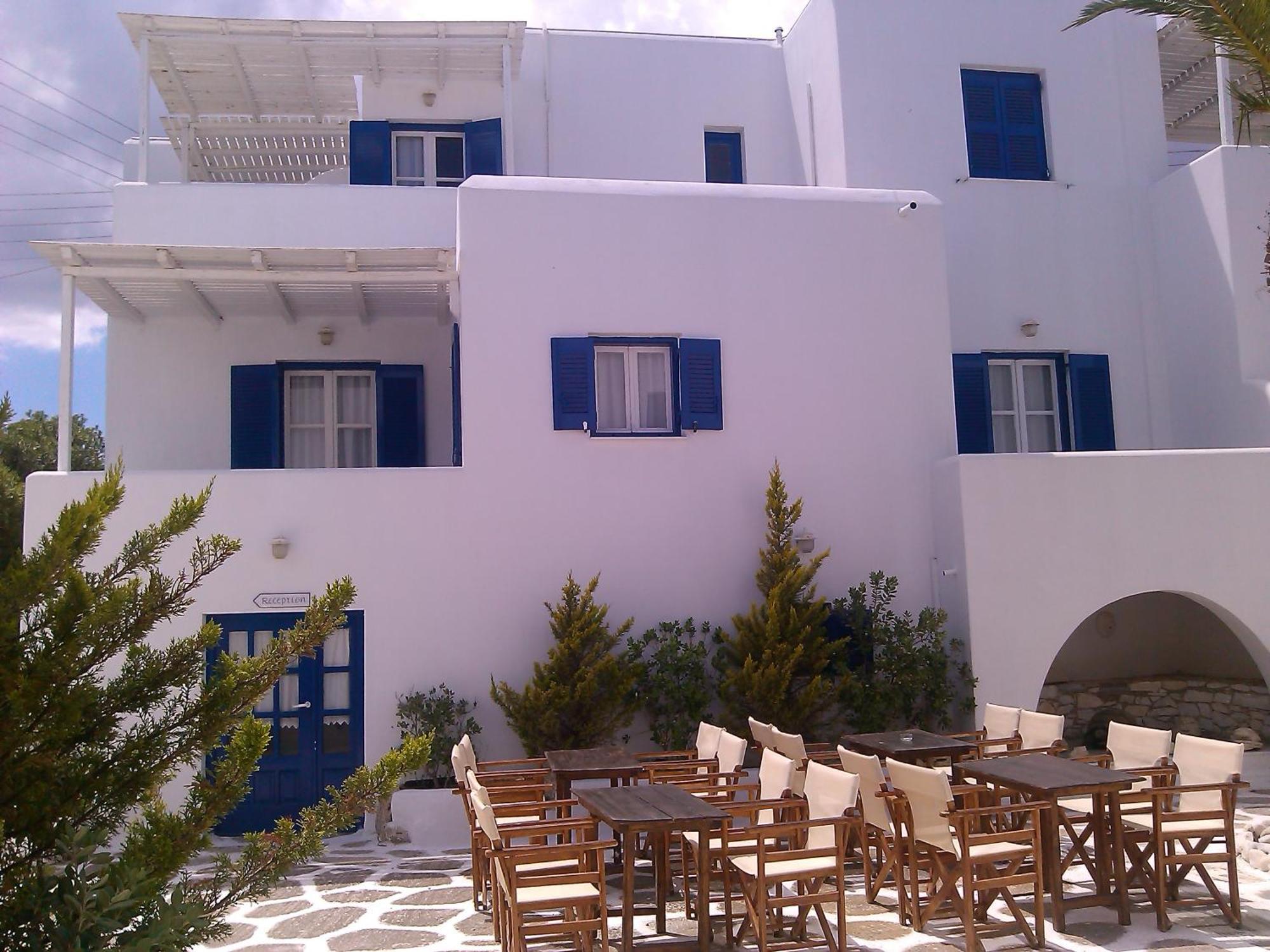Nicos Studios & Apartments لوغاراس المظهر الخارجي الصورة