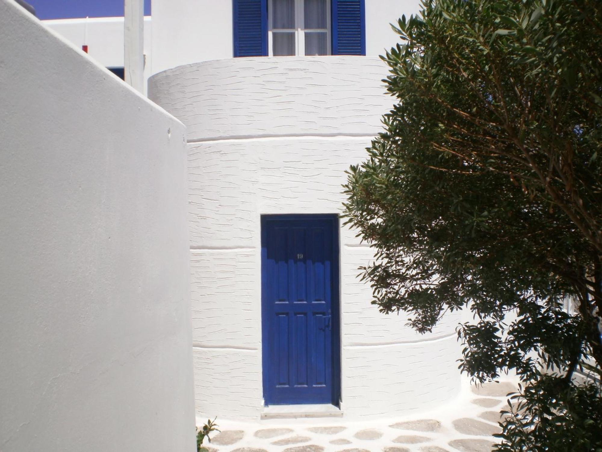 Nicos Studios & Apartments لوغاراس المظهر الخارجي الصورة