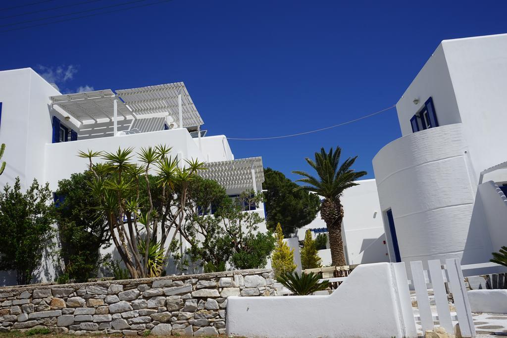 Nicos Studios & Apartments لوغاراس المظهر الخارجي الصورة
